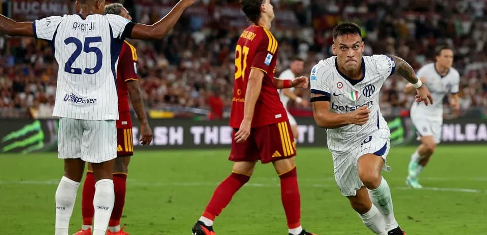 Игроки AS Roma и Inter на поле