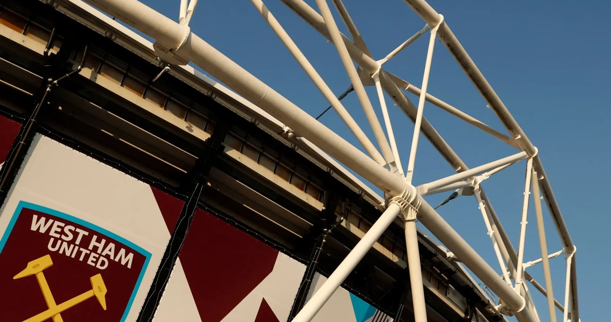 Строительные элементы стадиона West Ham United