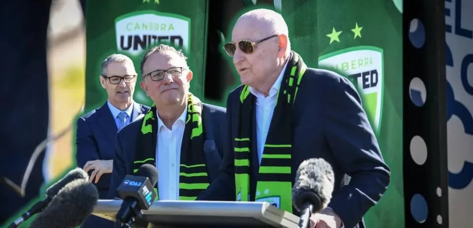 Представители Canberra United на пресс-конференции