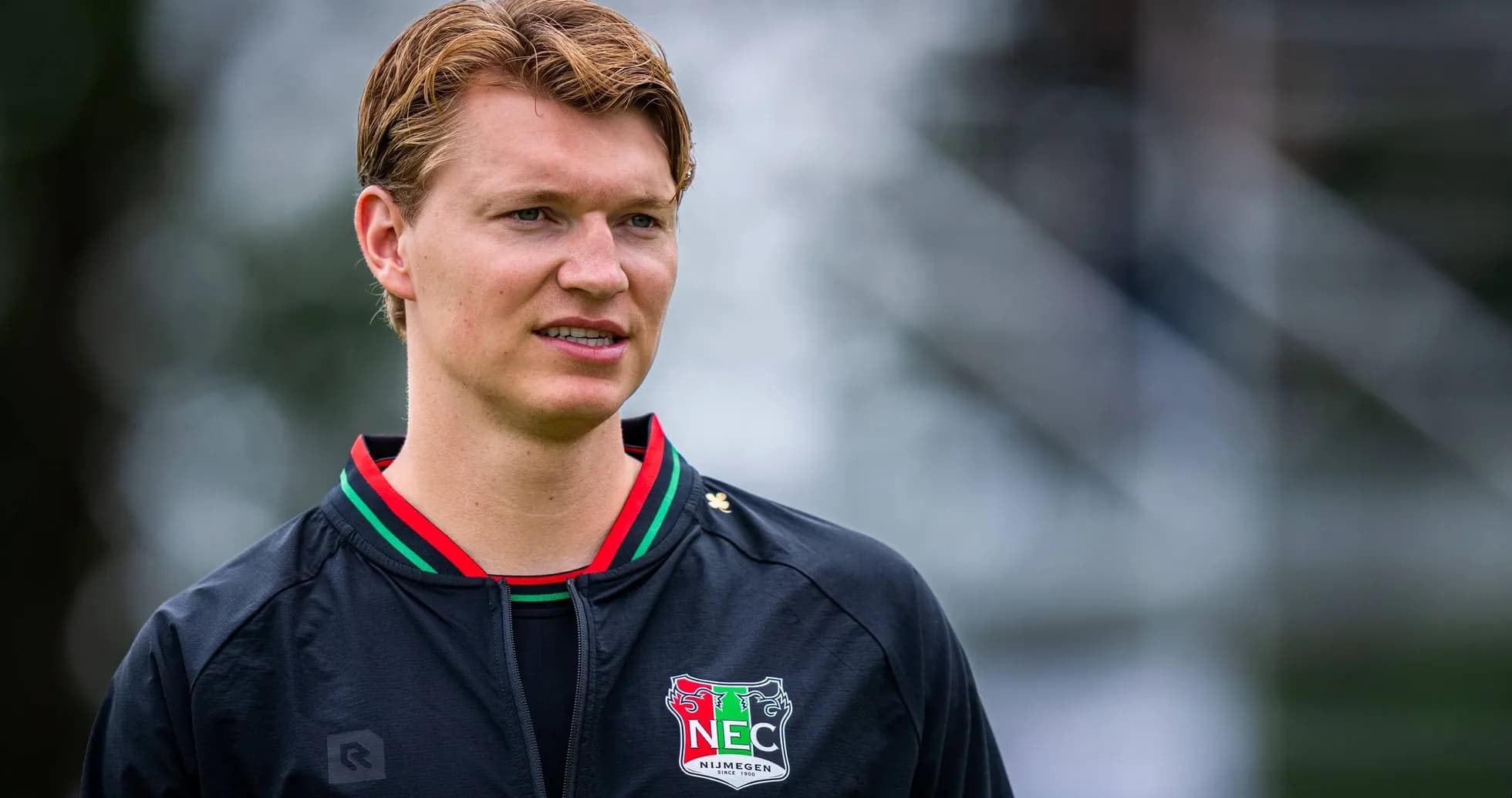 Игрок NEC Nijmegen на тренировочной площадке