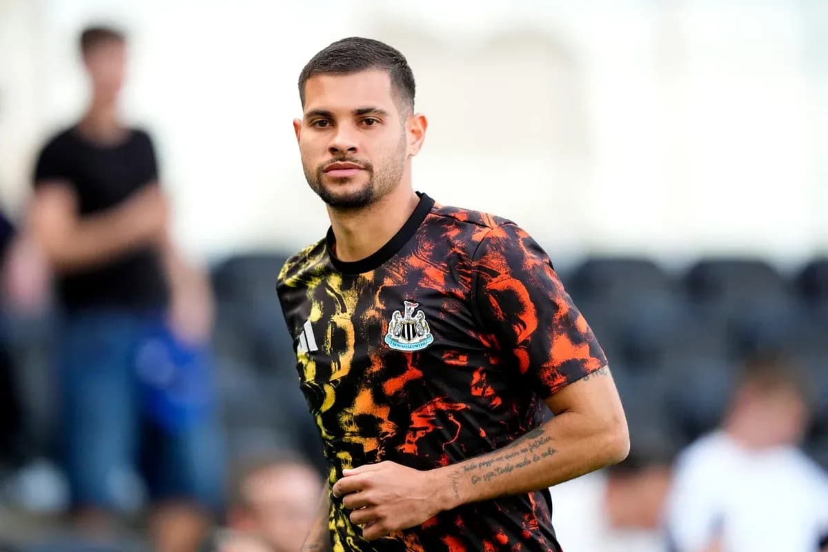 Игрок Newcastle United в тренировочной форме