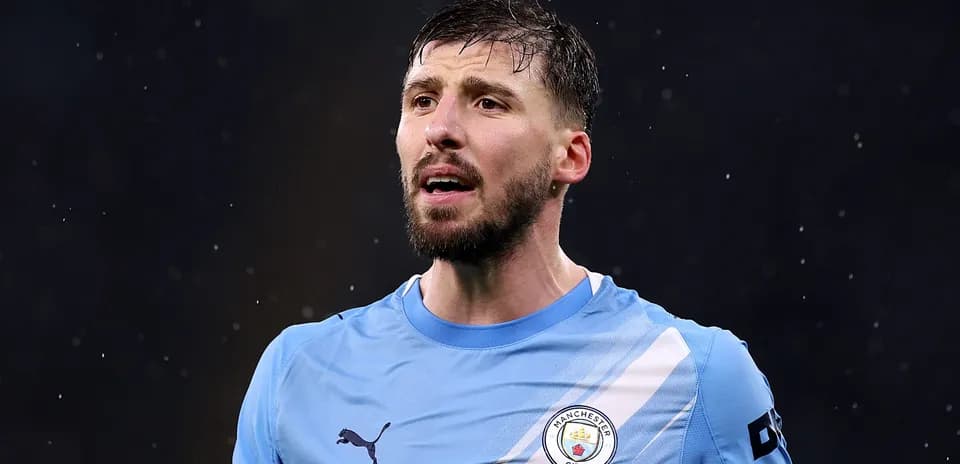 Игрок Manchester City на поле во время матча