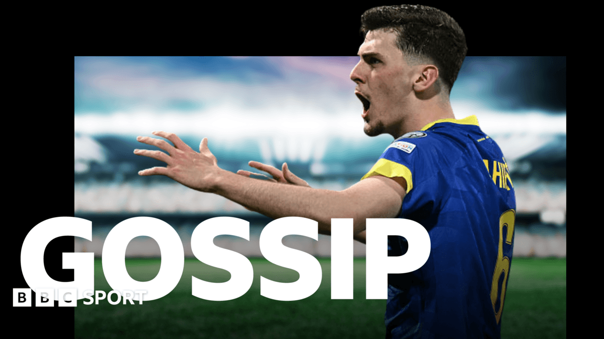 Игрок празднует гол на стадионе Игрок празднует гол на стадионе